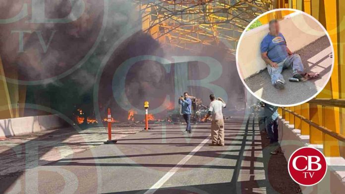 #Video: Chocan tráileres y se incendian en la Siglo XXI
