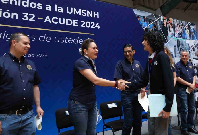 Arranca Exporienta 2024 y ACUDE; UMSNH recibe a miles de jóvenes de todo el estado