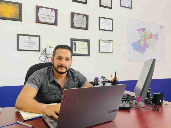 Los cuerpos policiales no dan garantías de seguridad: Eder López