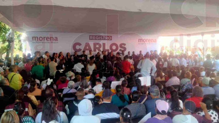 Este 21 de marzo, el extitular de la Secretaría de Gobierno (SEGOB), Carlos Torres Piña, formalizó su registro ante el Instituto Electoral de Michoacán (IEM), para contender por la presidencia municipal de Morelia, abanderando al Movimiento de Regeneración Nacional (MORENA).