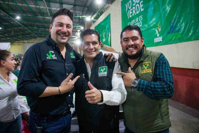 La coalición Seguimos Haciendo Historia reconoce trayectoria y trabajo de Juan Carlos Velasco