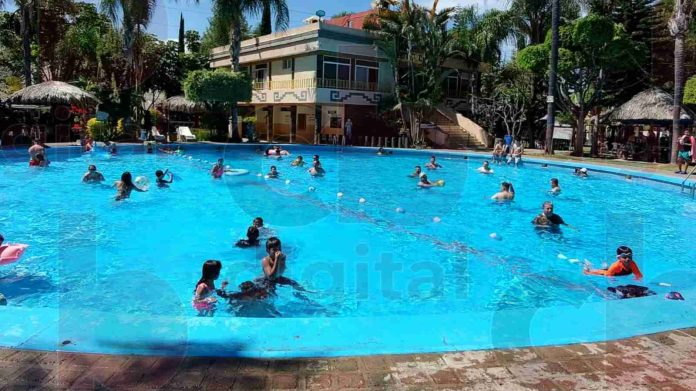 Coepris trabaja en monitoreos en las albercas de Michoacán, para evitar enfermedades