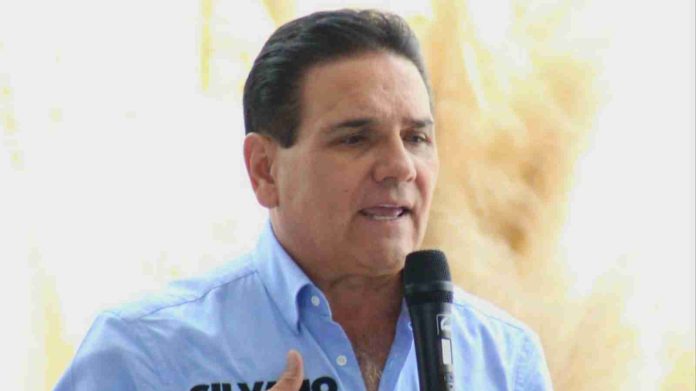 Silvano se compromete a recuperar recursos destinados a combatir el cáncer