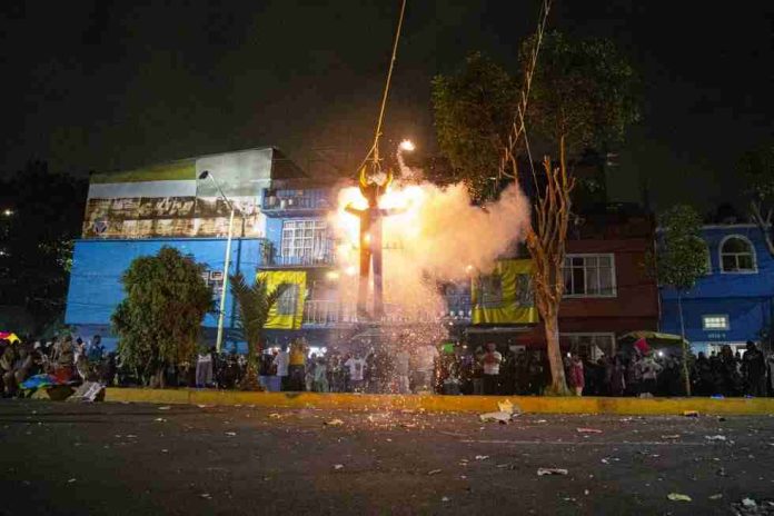 La 'Quema de Judas': ¿De que trata la tradición de cientos de años?