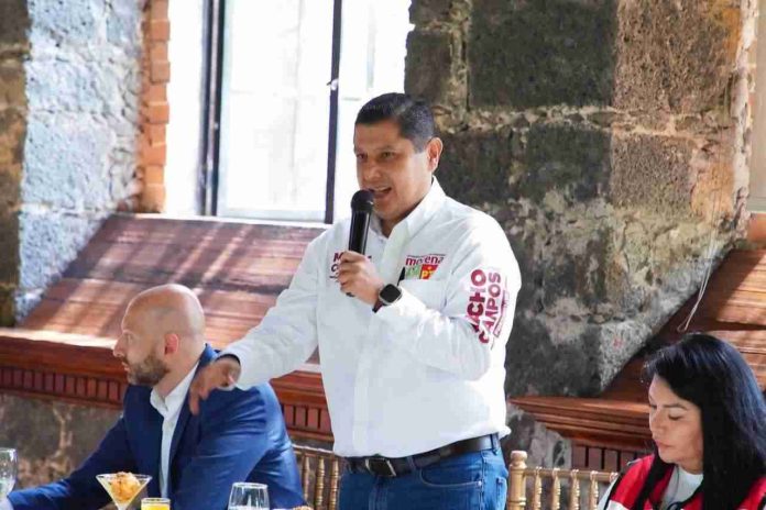 Por amor a Uruapan se trabajará en la cultura de paz y no violencia: Nacho Campos