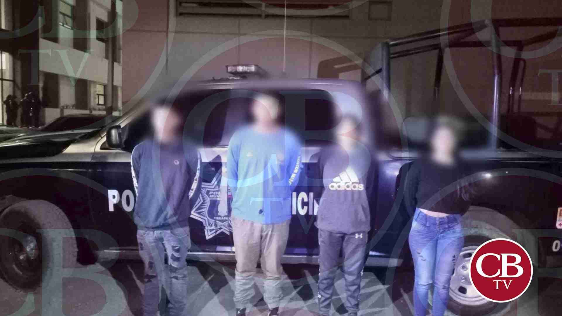 Menores de edad armados intentan robar consultorio en Uruapan Menores de edad armados intentan robar consultorio en Uruapan