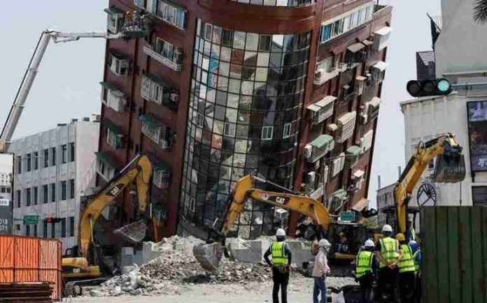 Taiwán eleva a diez la cifra de muertos por el terremoto más intenso en 25 años