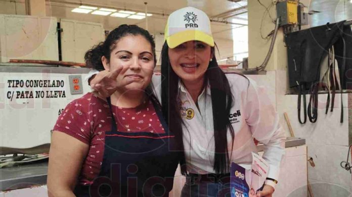 Visita de Araceli Saucedo al Mercado Independencia de Morelia, con promesas de mejorar seguridad y salud