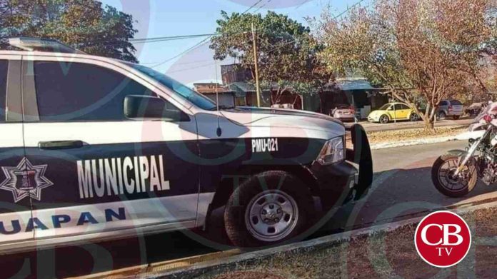 Caminaba a casa y los matan a balazos en Uruapan