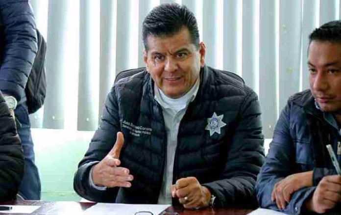 uan Bernardo Corona Martínez, quien enfrentó numerosas acusaciones durante su mandato como Secretario de Seguridad Pública, ahora busca un puesto como regidor en el ayuntamiento de Morelia.