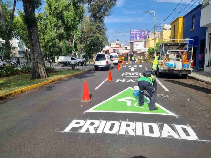 Pide Gobierno de Morelia tomar precauciones por balizamiento en el Boulevard García de LeónPide Gobierno de Morelia tomar precauciones por balizamiento en el Boulevard García de León