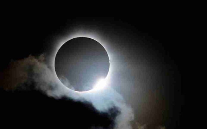 ¡Llegó el día!, no te pierdas el eclipse solar en Morelia