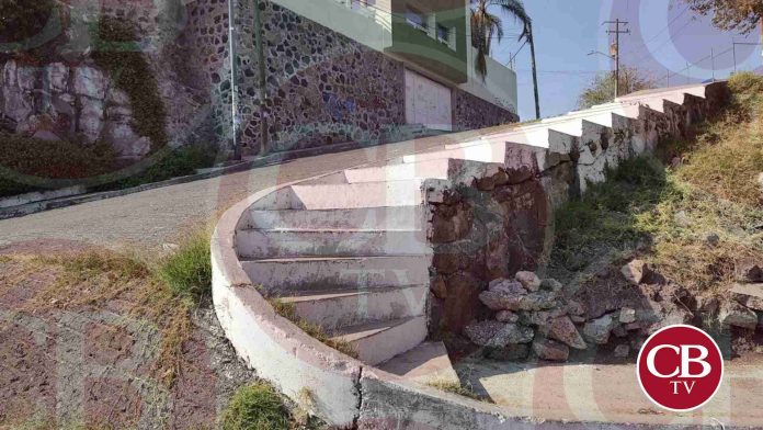Tres años sin encargado del orden, denuncian vecinas de Villas del Real