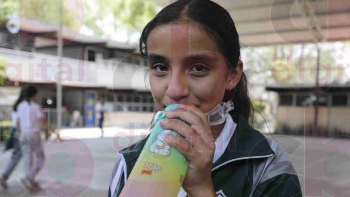 Por altas temperaturas de hasta 45º C, pide SEE extremar precauciones
