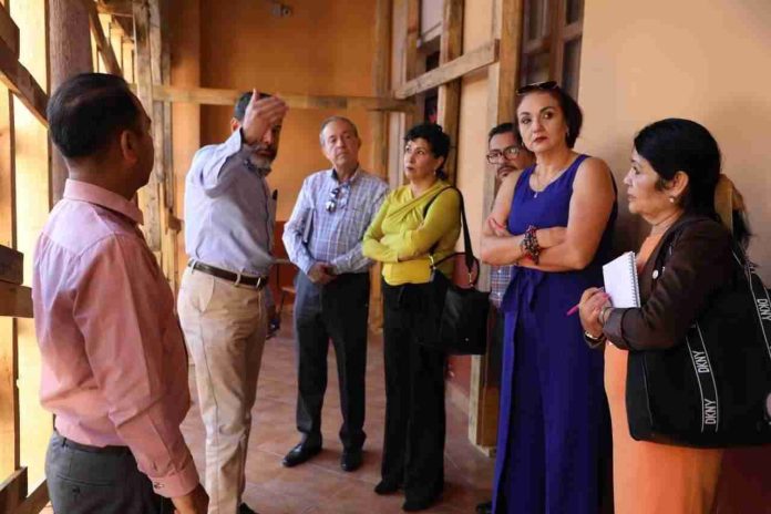 Autoridades educativas atienden problemática en Escuela Primaria Belisario Domínguez