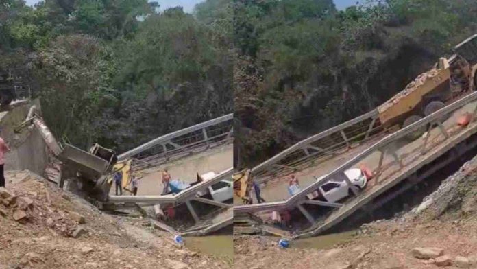 Un puente vehicular en San Luis Potosí colapsó de manera dramática.