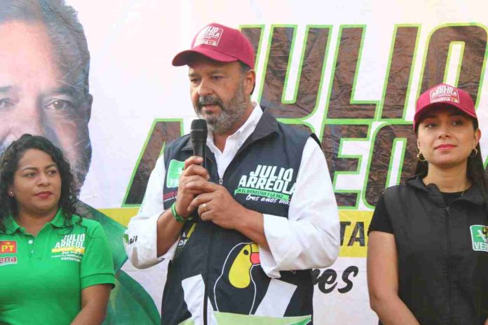 A ras de tierra y a paso firme, Julio Arreola, se perfila como el favorito a votar el dos de junio