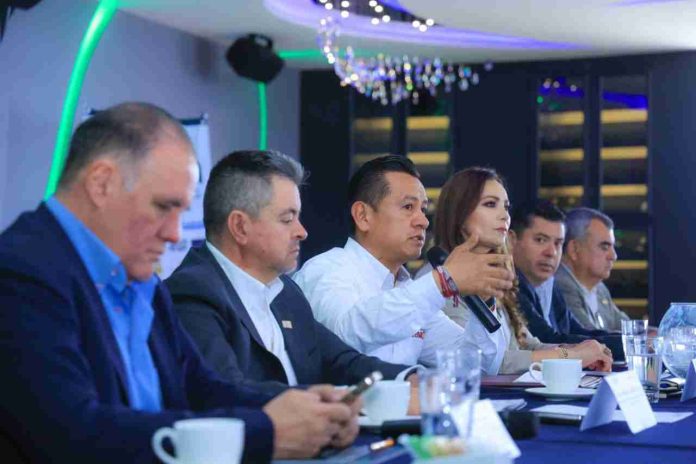 Plan de desarrollo económico de Torres Piña contemplará a comunidades y tenencias de la capital