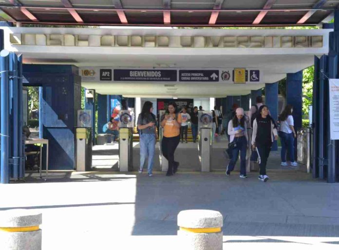 El cierre de la convocatoria de nuevo ingreso a la Universidad Michoacana de San Nicolás de Hidalgo (UMSNH) se acerca, quedan pocos días para hacer el trámite, por lo que se invita a todas y todos los jóvenes que deseen estudiar alguna de las licenciaturas o en el bachillerato nicolaita a que realicen su registro.