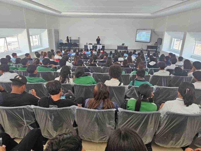 Unidad Profesional de Zamora de la UMSNH, excelente alternativa de estudio: Secretario Académico