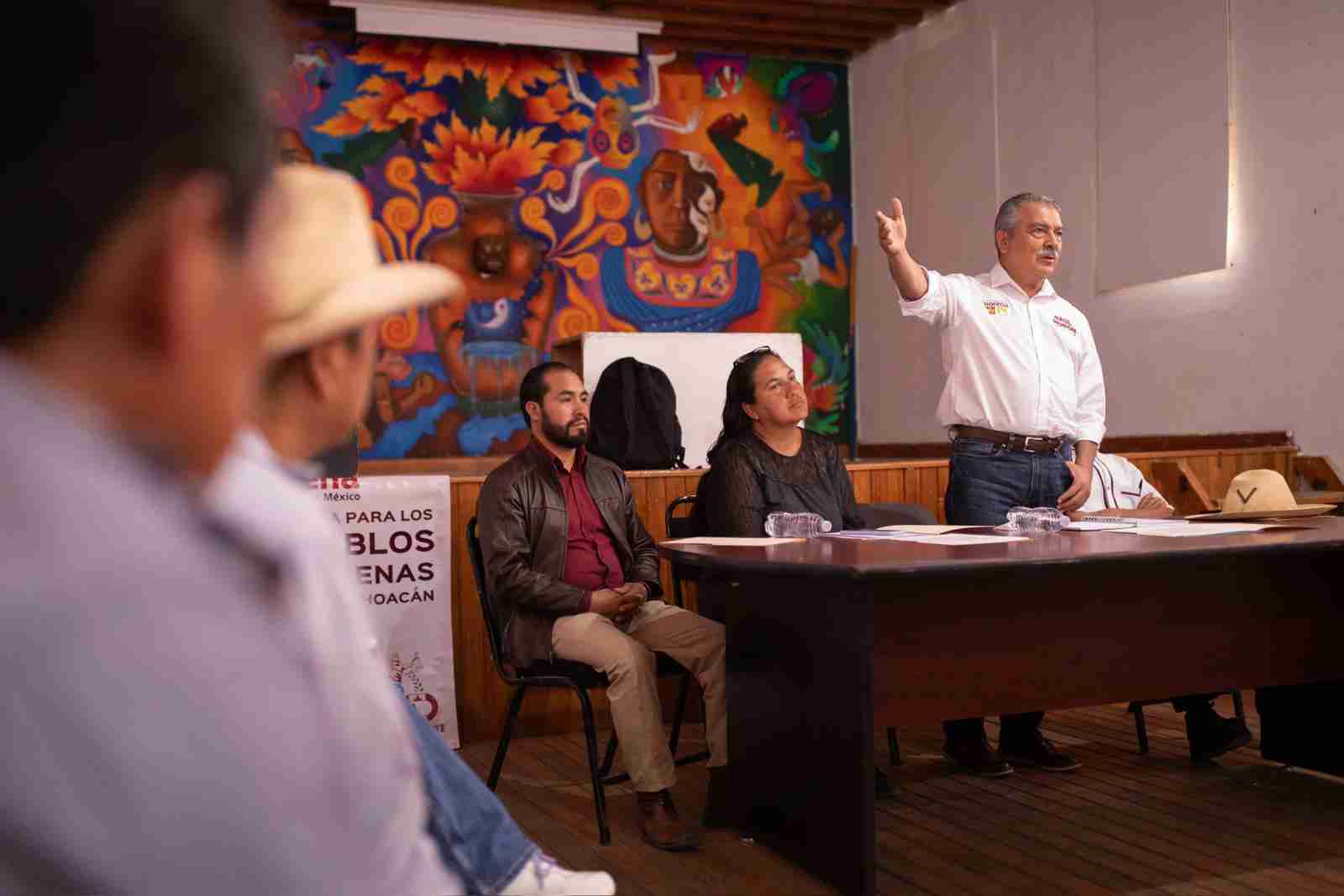 "Gobernar obedeciendo al pueblo", precepto Zapatista que honra la 4T: Morón "Gobernar obedeciendo al pueblo", precepto Zapatista que honra la 4T: Morón