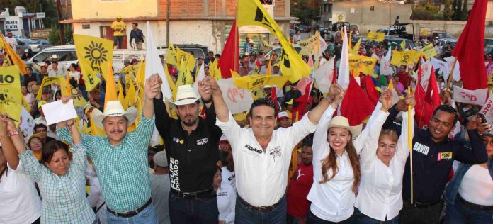 Hace un llamado Silvano a no rajarse y salir a votar por el frente opositor