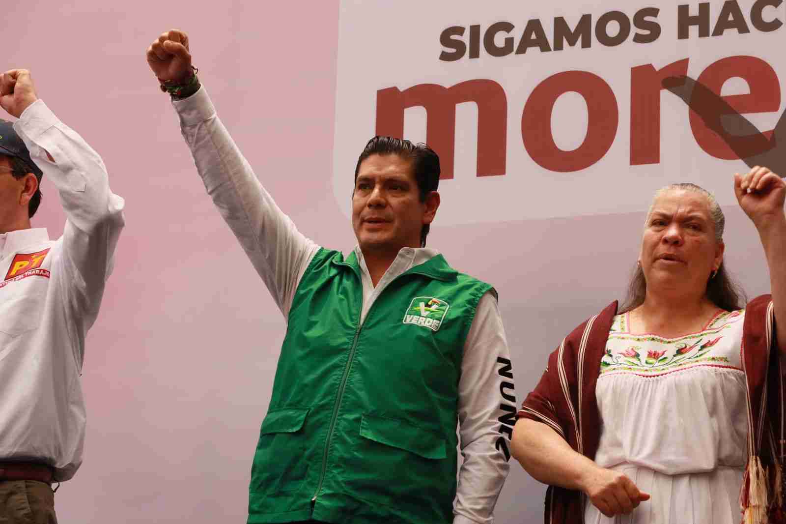 Con más de 20 puntos, arrasa Ernesto Núñez en encuestas por el Distrito 8 Con más de 20 puntos, arrasa Ernesto Núñez en encuestas por el Distrito 8