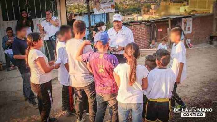 Trino Lara Anuncia Programa de Apoyo de Transporte para Estudiantes de Escasos Recursos
