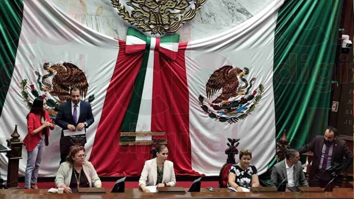 Reporta Congreso del Estado 16 ausencias entre legisladores y congresistas en abril