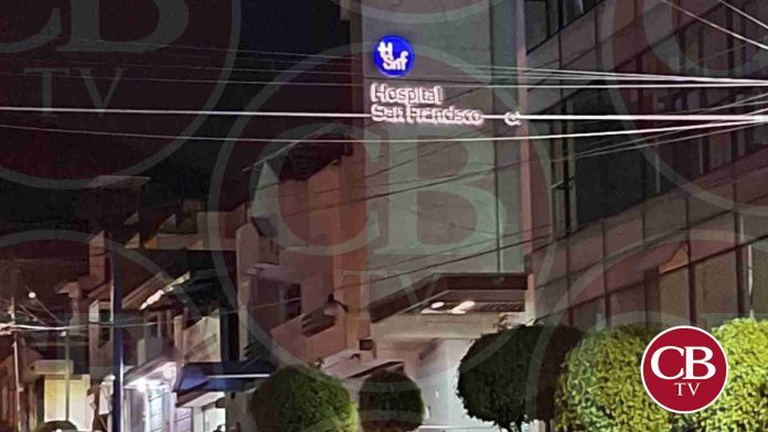 Sicarios se meten a matar un camillero a un hospital de Uruapan