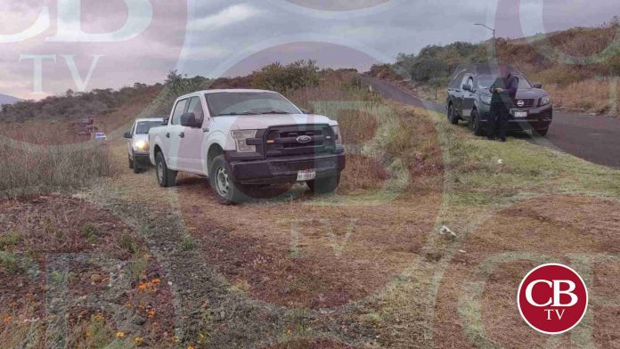 Encuentra mujer asesinada en la carretera Uruapan-Ziracuaretiro
