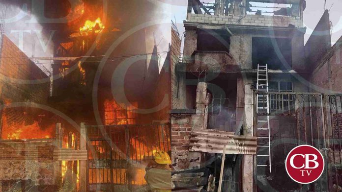 Incendio destruye totalmente un domicilio de tres pisos en Zitácuaro