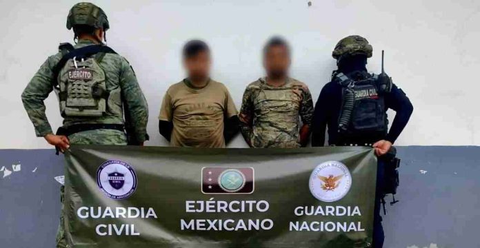 Guardia Civil y Ejército detienen a 2 colombianos con 3 fusiles en Buenavista