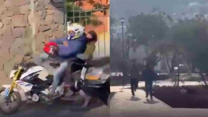 Auto embiste a sujetos que intentaron quemar una casilla en Querétaro