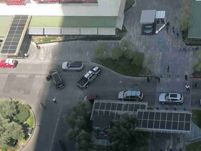 #Video: Balacera en Plaza Andares deja dos heridos