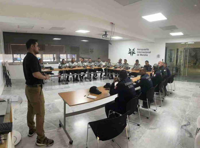 Capacitan a agentes de la SSP en técnicas y operaciones de seguridad en aeropuertos