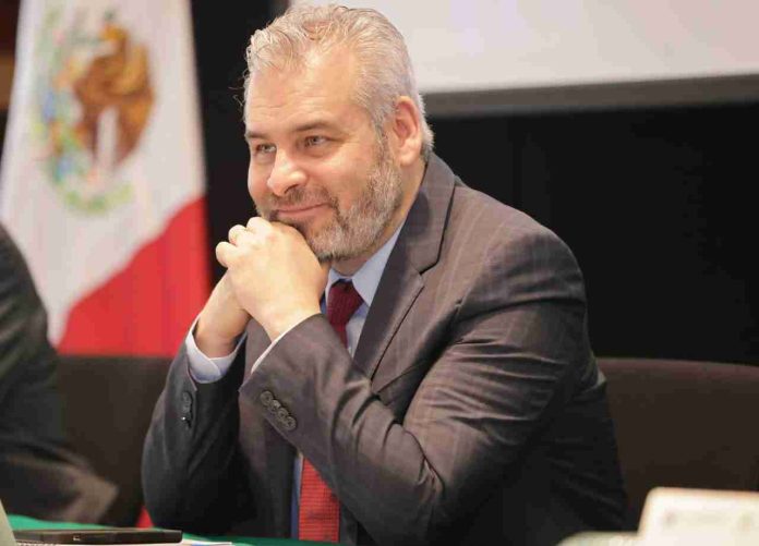 Morena y aliados, con derecho a concretar reformas propuestas por AMLO: Bedolla