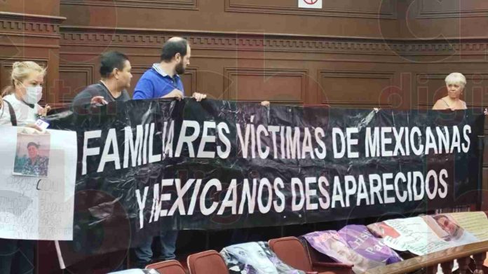 Exigen madres buscadoras Ley para personas desaparecidas en Congreso del Estado