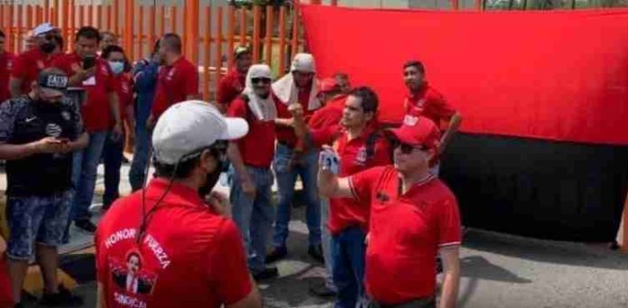 300 mil toneladas de acero, detenidas por huelga de Arcelormittal