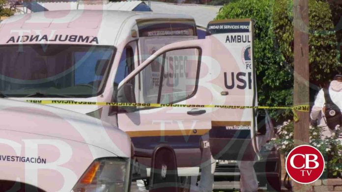 Matan a dos hombres a unos pasos del mercado de Apatzingán