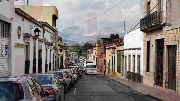 Denuncian maltrato animal en calle Galeana de Morelia