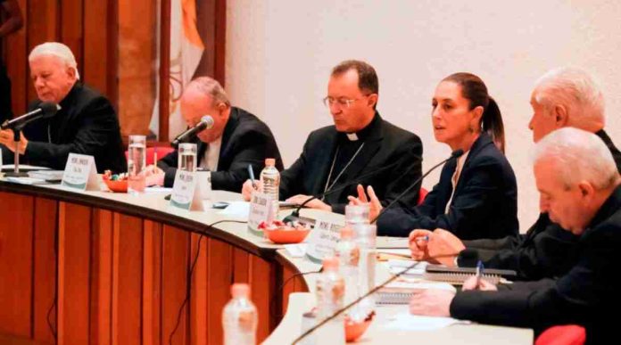 Iglesia saluda triunfo de Sheinbaum; pide transición sin violencia