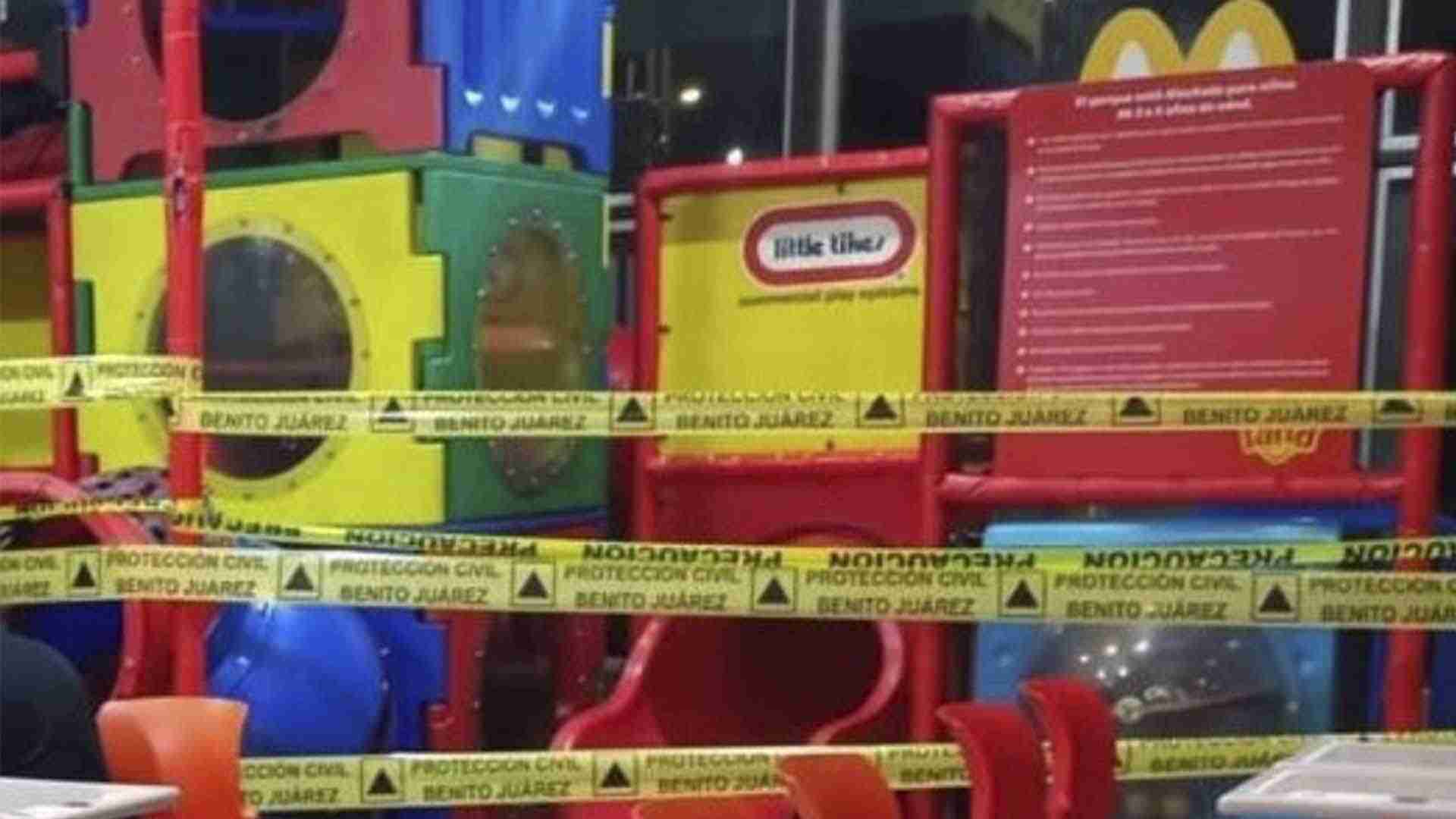 Colapsa estructura de juego para niños en McDonald’s de CDMX Colapsa estructura de juego para niños en McDonald’s de CDMX