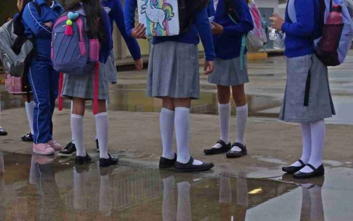 Congreso de Morelos aprueba uniforme neutro en escuelas de la entidad