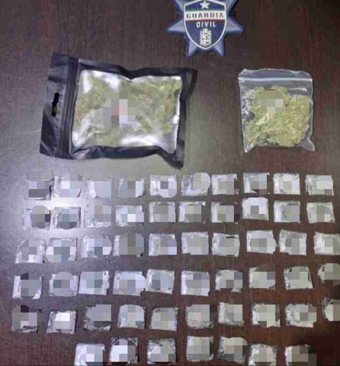Guardia Civil y FGE detienen a 9 personas en Zamora y Jacona; aseguran armas y droga