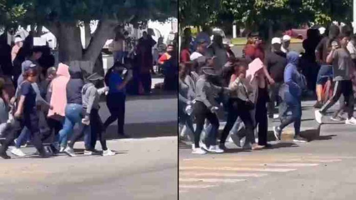 #Video: Linchan a tesorera de kínder por desvío de 100 mil pesos