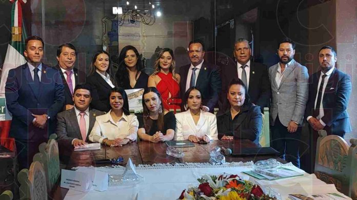 Entrega Julio Arreola Tercer Informe de Gobierno en Pátzcuaro