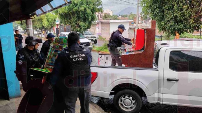 Maquinas tragamonedas, un juego de drogas y muerte en Michoacán