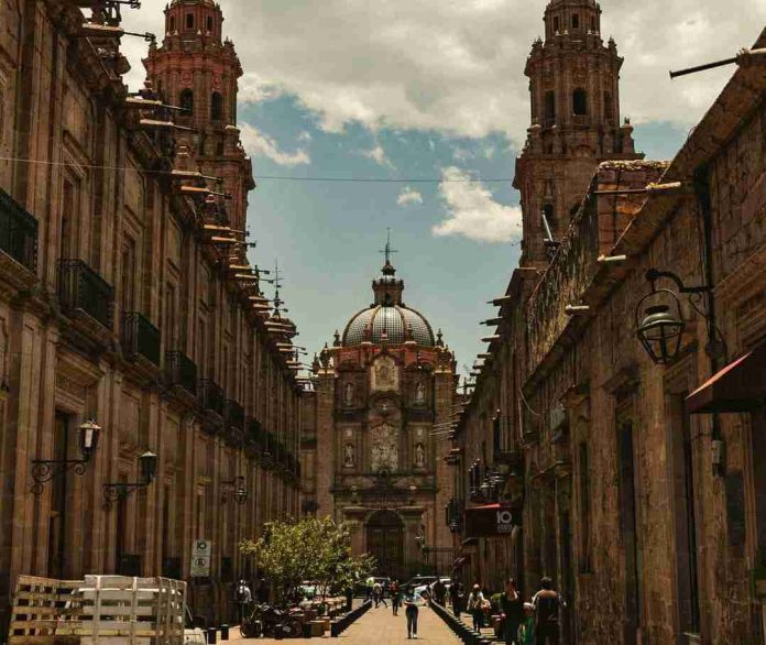 Museos, recorridos en regiones turísticas y más ofrece Michoacán en verano
