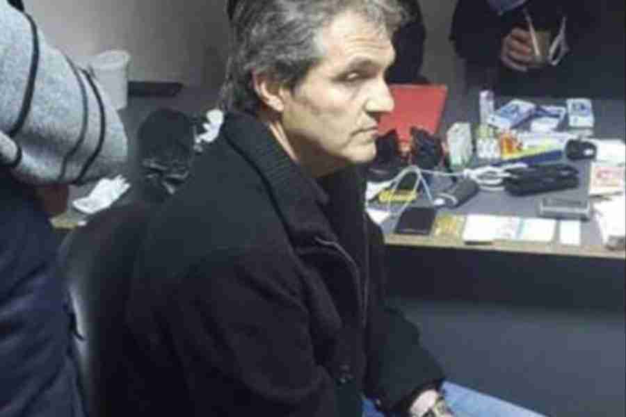 Carlos Ahumada llega a México tras ser extraditado desde Argentina Carlos Ahumada llega a México tras ser extraditado desde Argentina